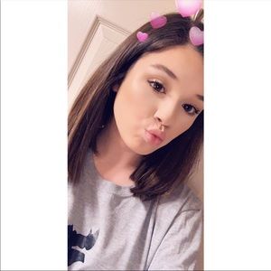 Meet your Posher, Jillian